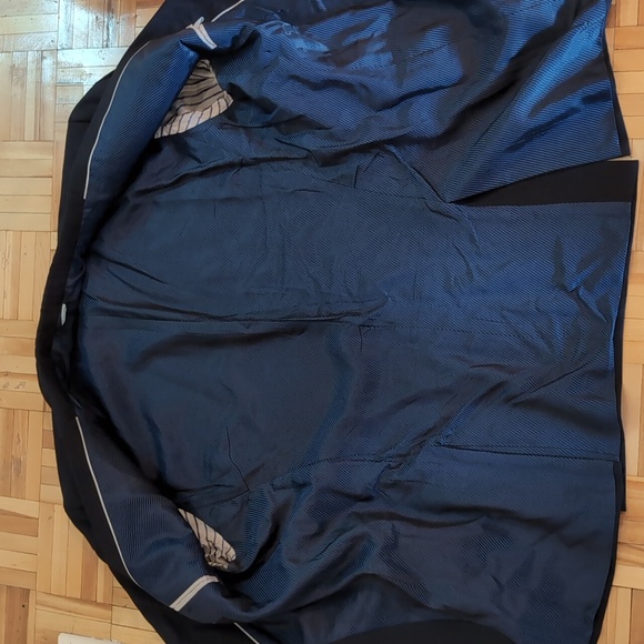 Hugo Boss 100% Wool Blazer Size 44R - Picture 4 of 10